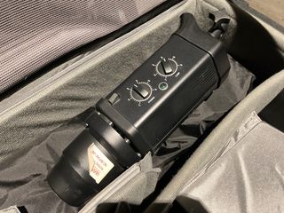 （分類：）位於 。 由 squarelink 提交（商品編號 1257482014，圖片 1）。簡介： 。