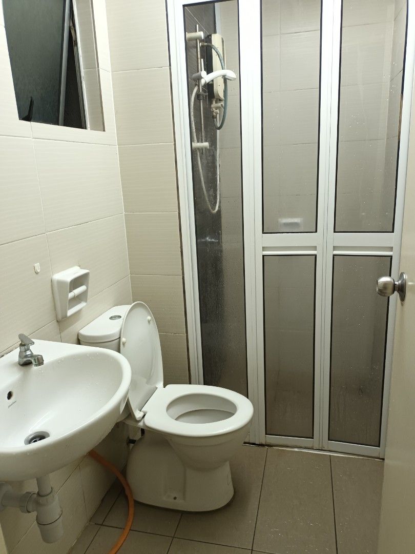 Calisa Melia Taman Mas Puchong Apartment, Property, Rentals on Carousell