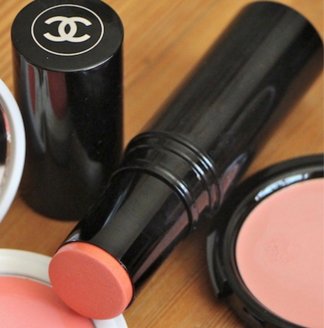 CHANEL LES BEIGES BLUSH STICK NO23 -- DEMO & SWATCHES -- CHANEL SHEER  BLUSH. 