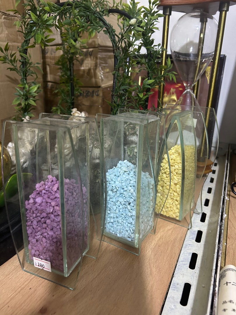 Clear Vases with pebbles, Furniture & Home Living, Home Decor, Vases