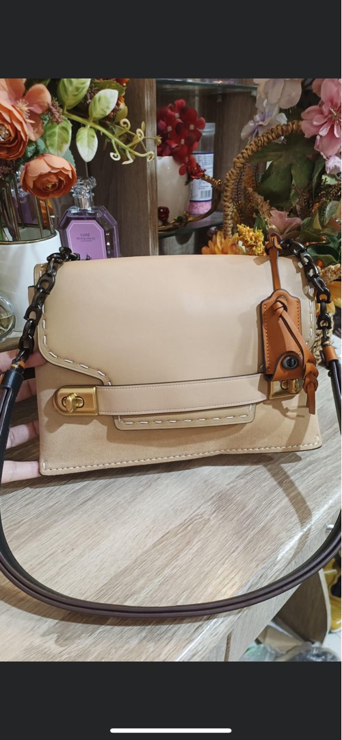 coach beige nubuck and leather swagger beachwood bag Women s