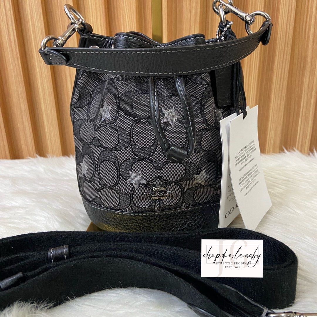 COACH TOWN BUCKET BAG, Women's Fashion, Bags & Wallets, Cross-body Bags on  Carousell