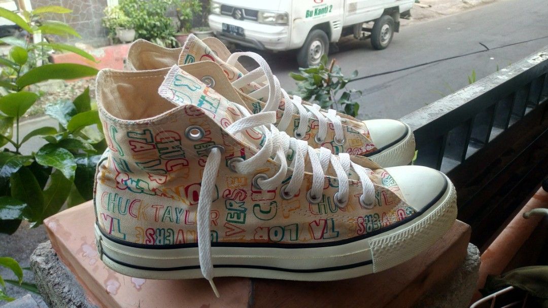 All Star Limited Edition White Converse CONVERSE Chuck Taylor