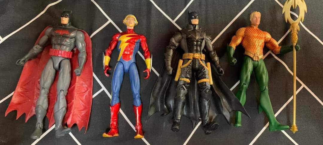 DC COLLECTIBLES NEW 52 earth 2 lot, Hobbies & Toys, Toys & Games on ...