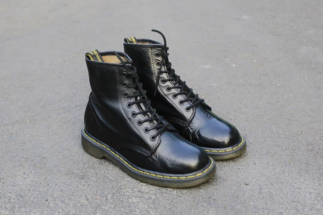 Dr martens deals greasy 41