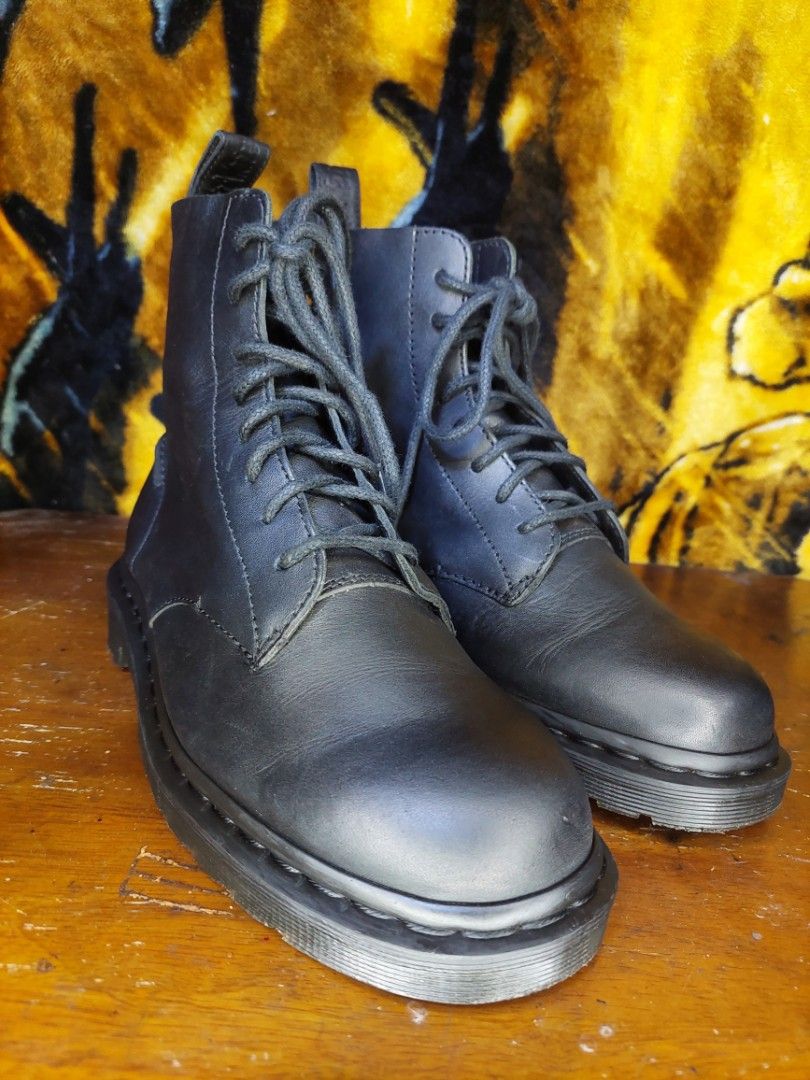 Dr martens on sale pascal size 7