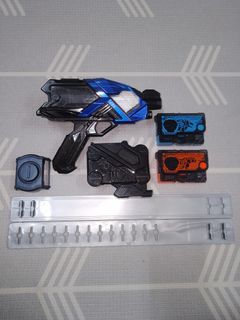 Dx Kamen rider Vulcan and Cheetah with MEMORIAL PROGRISE KEY dx bandai Kamen rider toys
