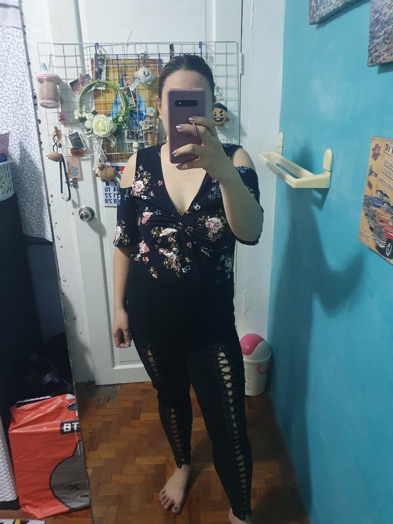 Black lace online leggings forever 21