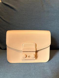 （分類：）位於 。 由 deer1 提交（商品編號 1257358580，圖片 1）。簡介： 。