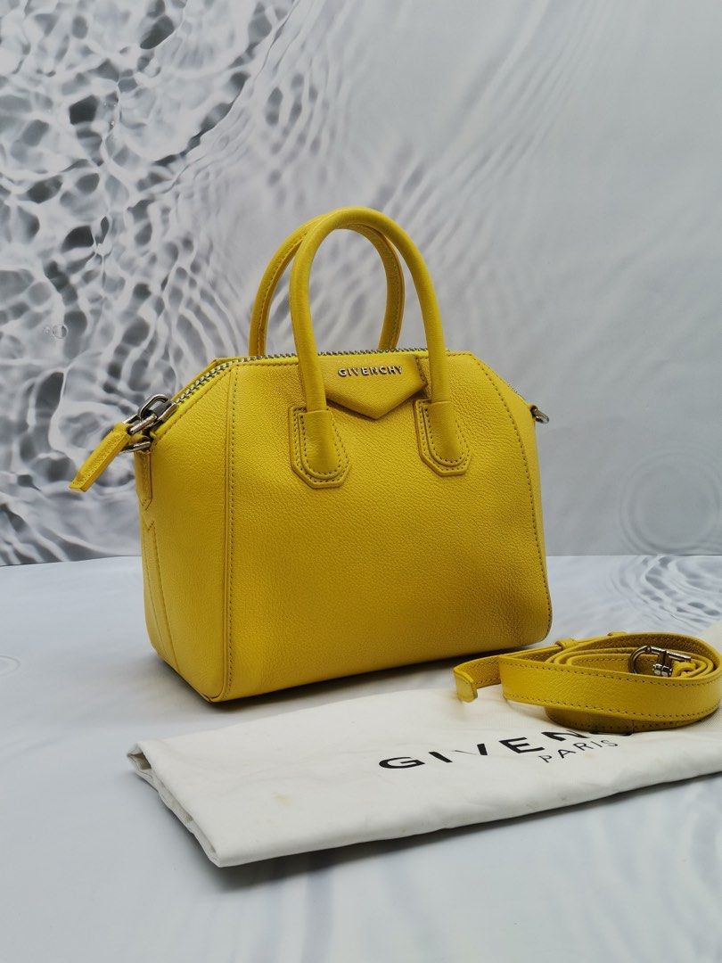 Givenchy Mini Antigona VS. Louis Vuitton Alma BB // COMPARISON