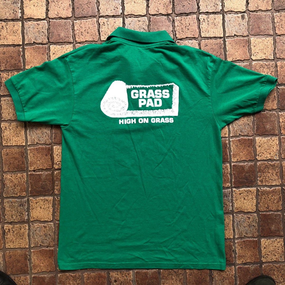 Grass Pad Gildan Polo Shirt (Category: Tshirts & Polo Shirts ) located in Quezon City. Submitted by archives.andre (Listing ID 1257382687, Image 2). Description: FOR SALE: Grass Pad Employee Polo Shirt Grass Pad retails and distributes grass and fertilizes in the mid-western United States. And no, not that kind of grass. Gildan Blank Width: 20” Length: 28.5” PHP 420.