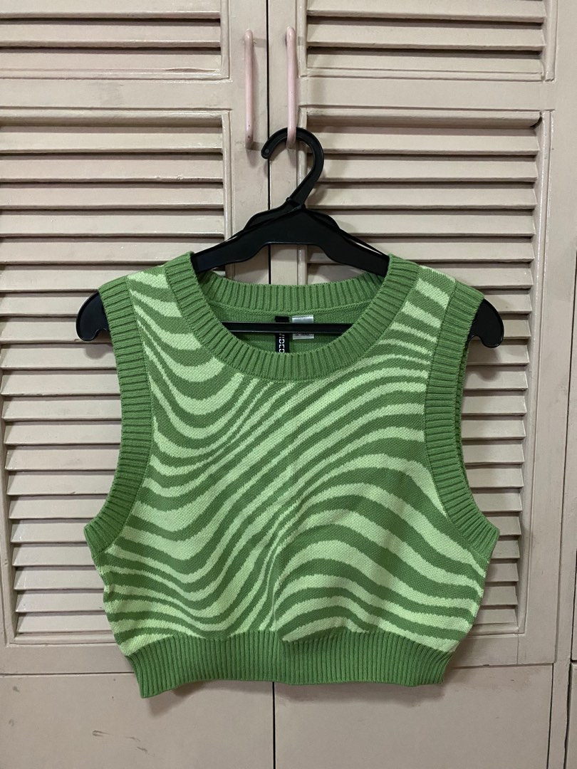 Brand New Green H&M Vest, Women's Fashion, Tops, Others Tops on Carousell