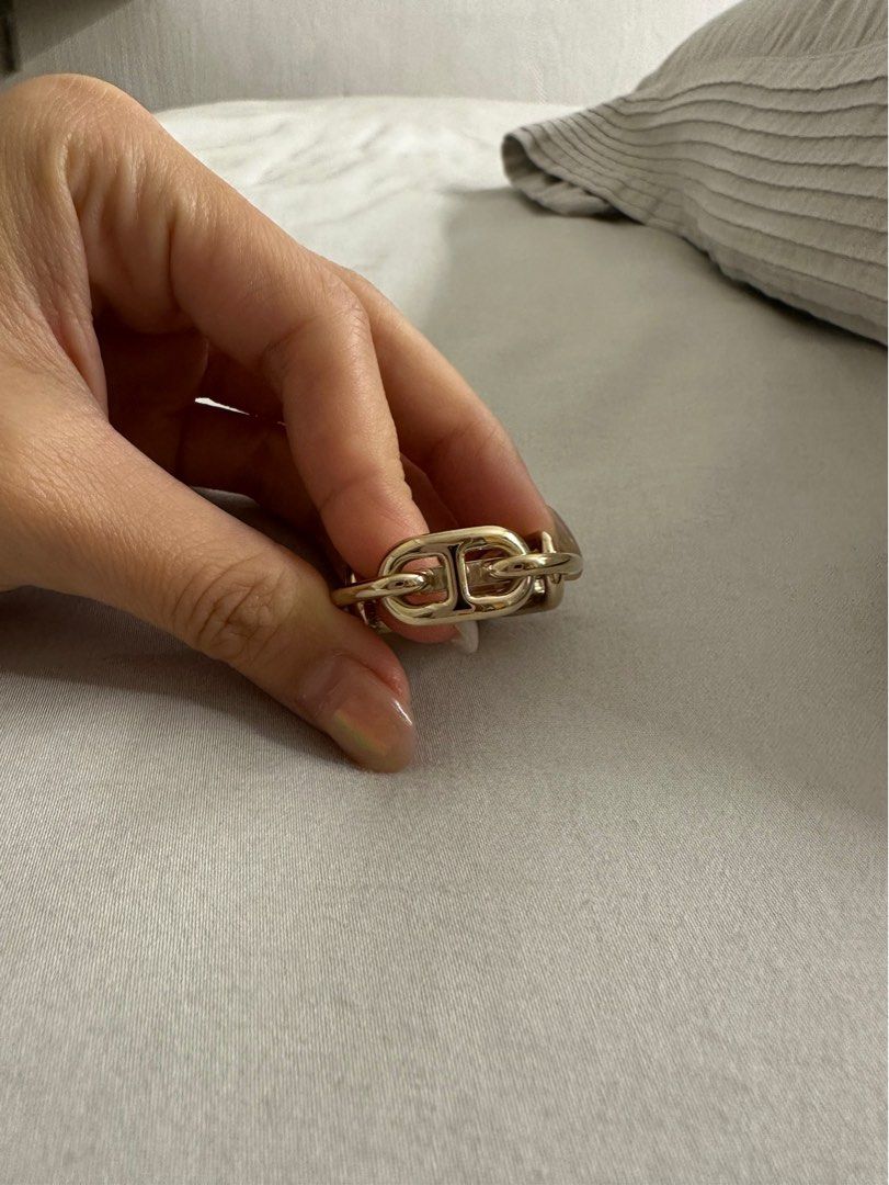 Regate shop scarf ring