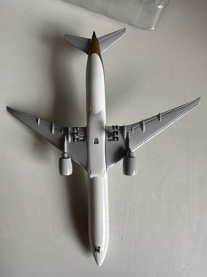 Herpa 1:500 Singapore Airlines Boeing 777-300ER