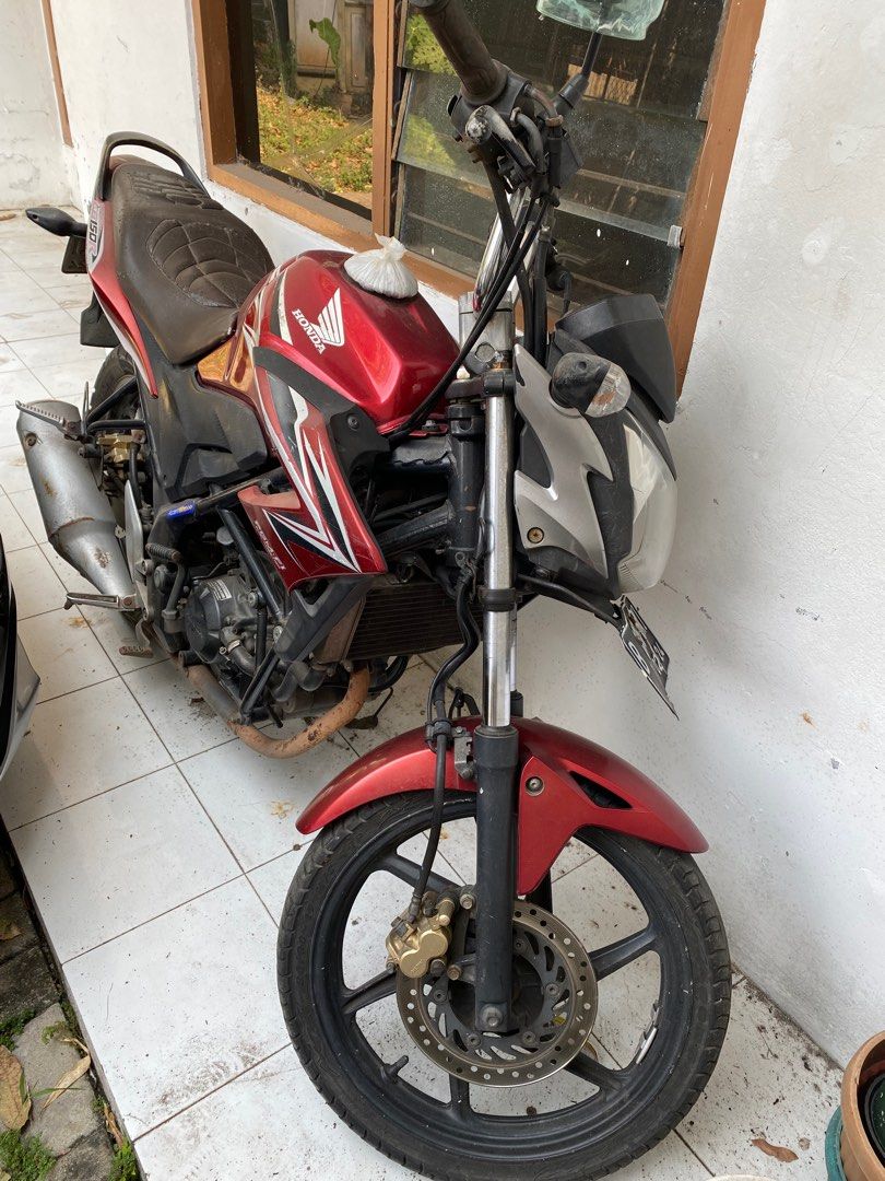 Cb150 second online