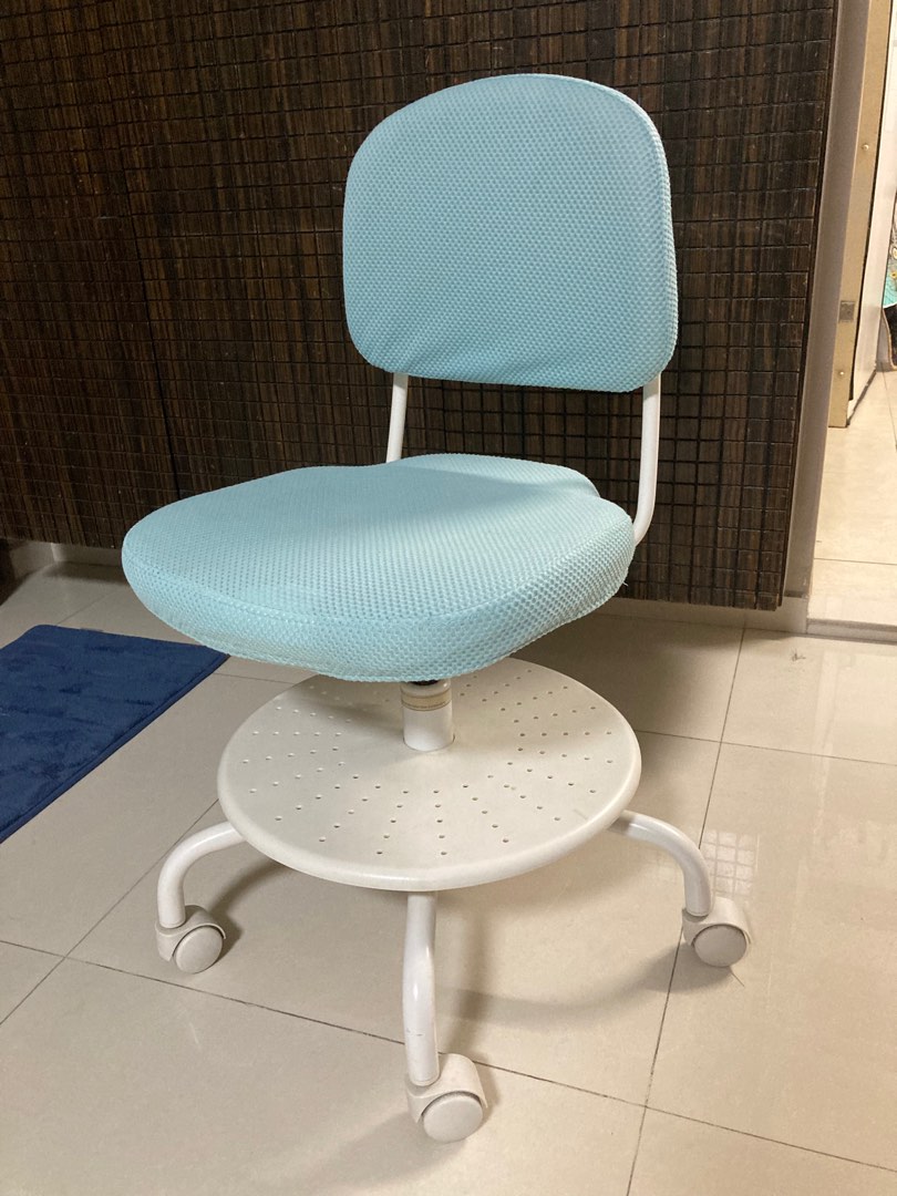 IKEA VIMUND Children s swivel chair Babies Kids Baby Nursery