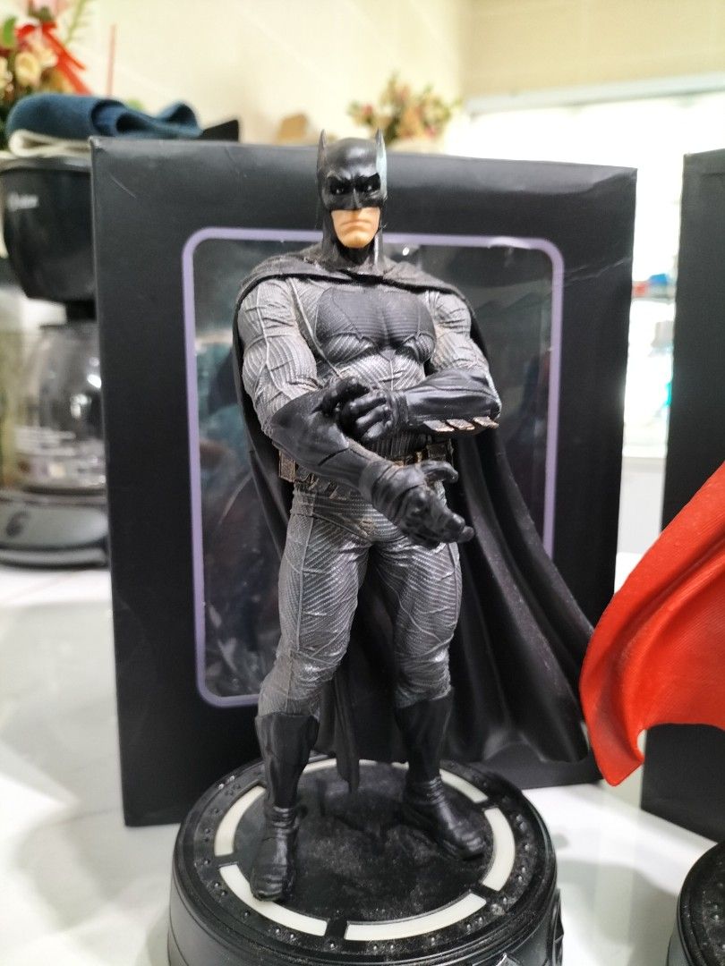 Iron studios batman v superman sales