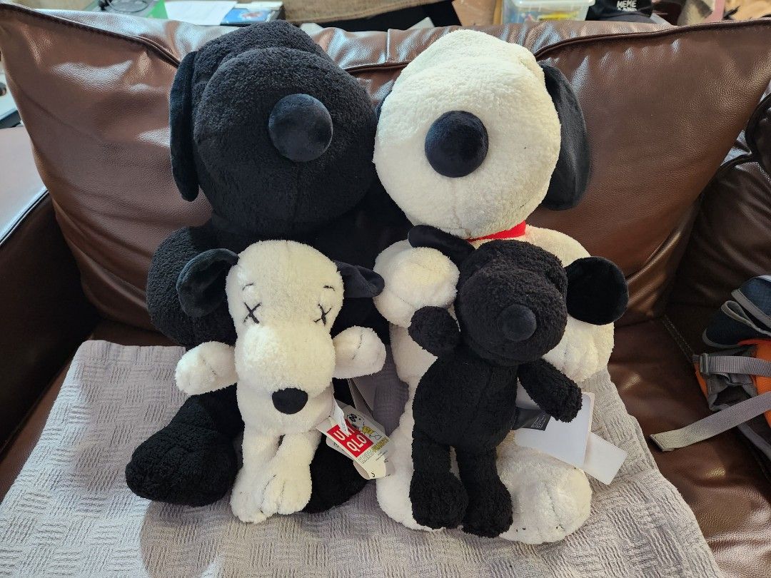 KAWs x Peanuts Uniqlo Stuffed Plush Toy Snoopy