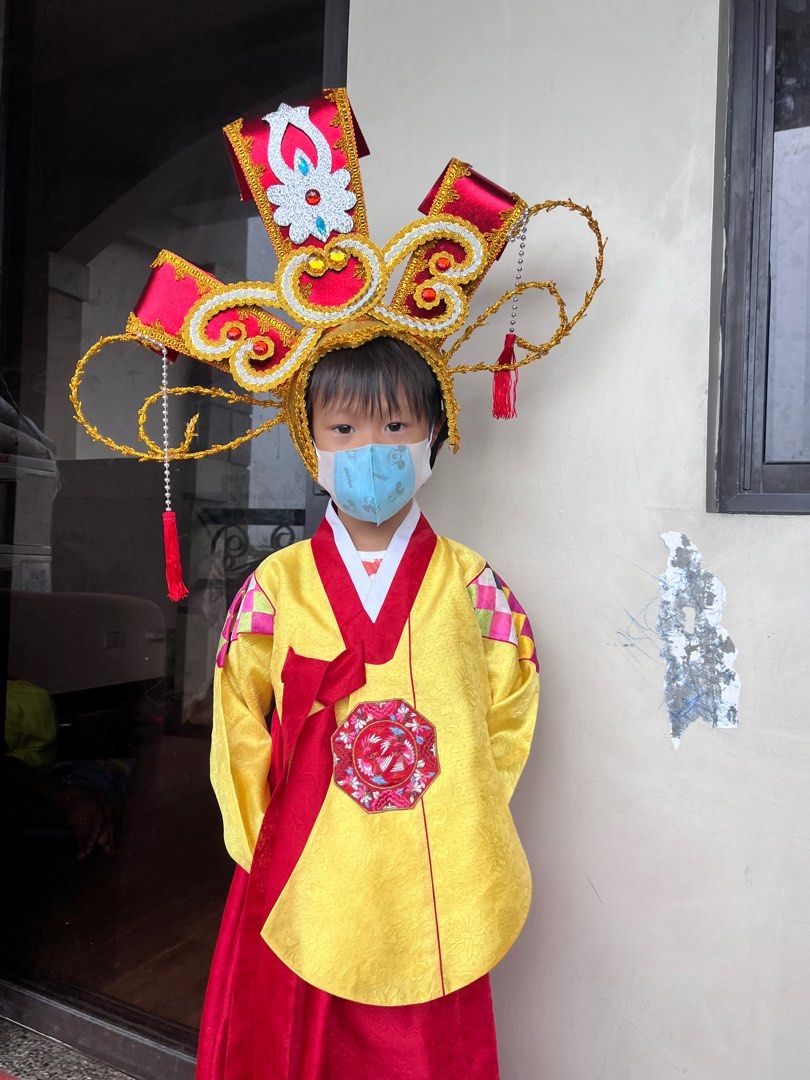 United nation national top costume