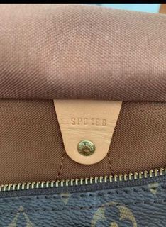 Sold at Auction: Louis Vuitton, LOUIS VUITTON, SIENA DAMIER EBENE MM TOTE  BAG, BROWN-CHECKED RUBBERIZED COTTON FABRIC WITH DARK