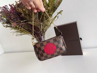 Louis Vuitton Limited Edition Damier Azur Animation Hollywood Mini Pochette  Accessoires, Louis Vuitton Handbags