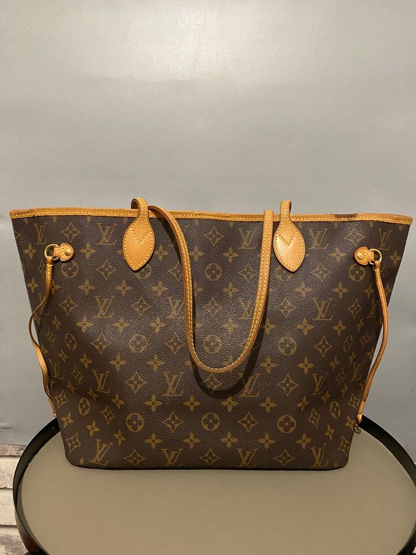 Patina hotsell lv neverfull