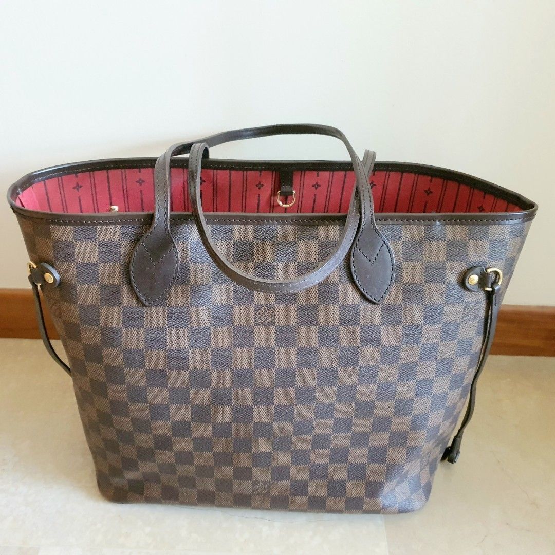 Louis Vuitton Neverfull MM in Epi Leather, Luxury, Bags & Wallets on  Carousell