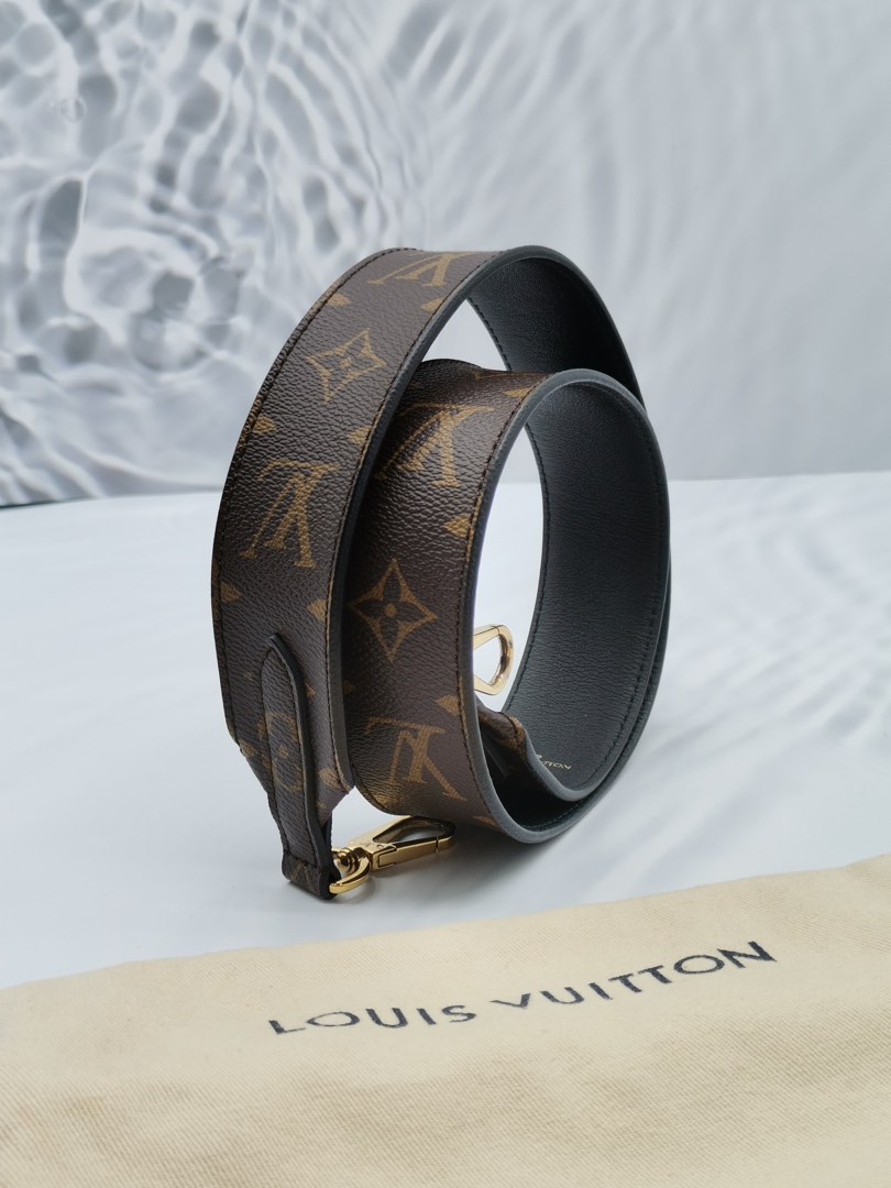 Louis Vuitton Monogram Silver Tone Band Ring Size L Louis Vuitton