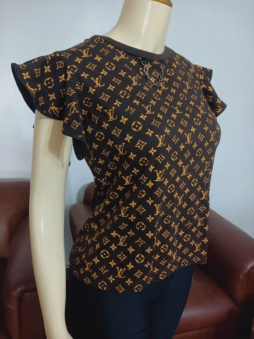 Louis Vuitton, Tops, Louis Vuitton Monogram Flounce Sleeve Blouse Large  Like New Preloved