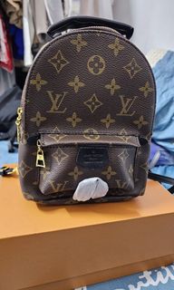 (Category: ) located in . Submitted by mimiebts94 (Listing ID 1257474390, Image 1). Description: .