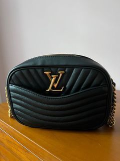 Louis Vuitton - New Wave MM - Ivoire Calfskin - GHW Pre-Loved