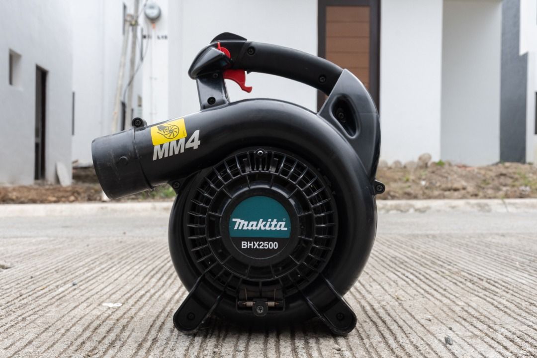 Makita 24.5 cc 4 stroke petrol blower hot sale & vacuum
