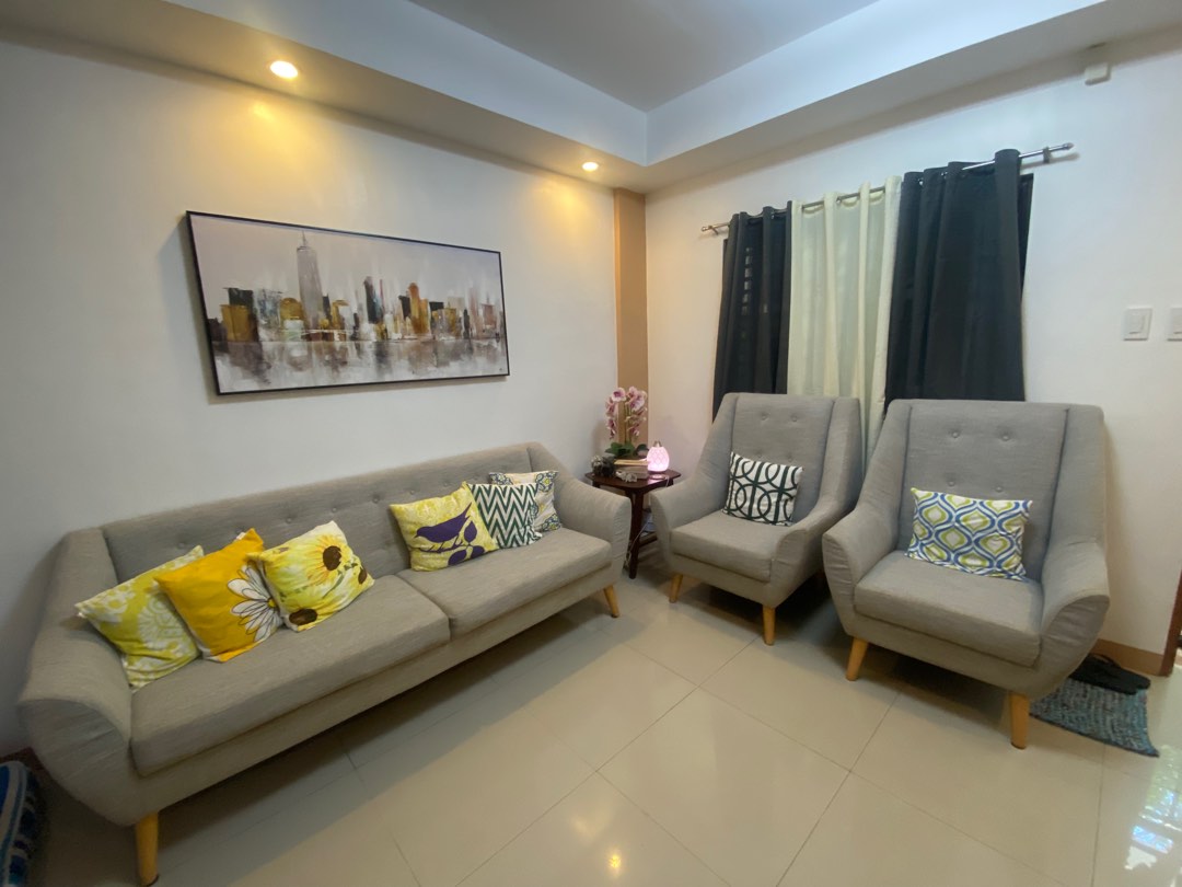 SET MANDAUE FOAM SOFA, Furniture & Home Living, Furniture, Sofas on