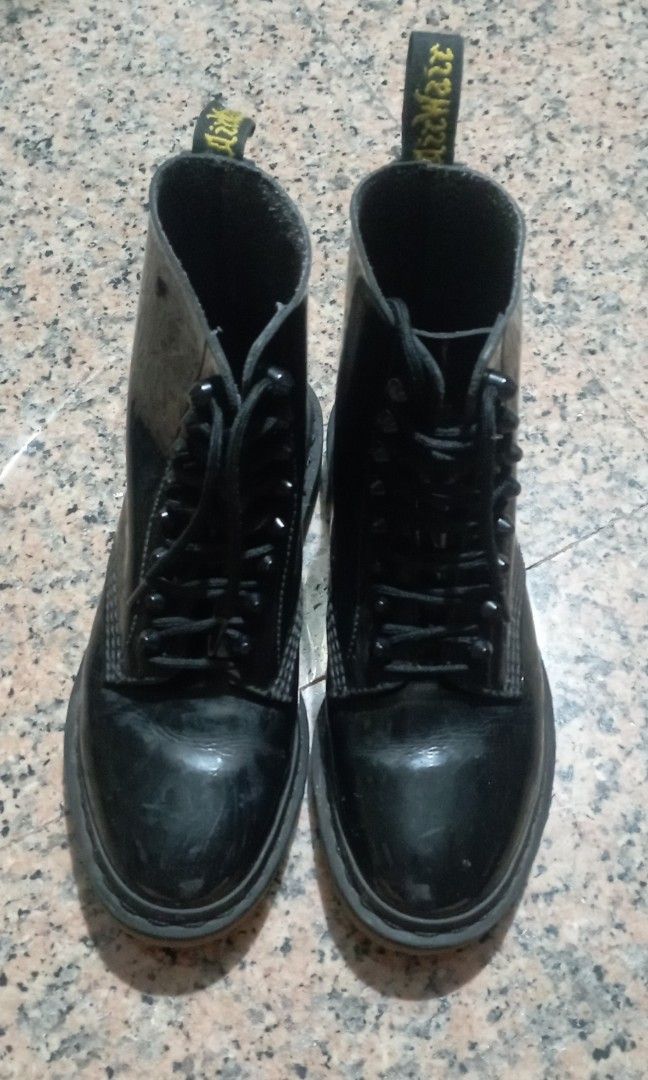 Mens air wear boots online