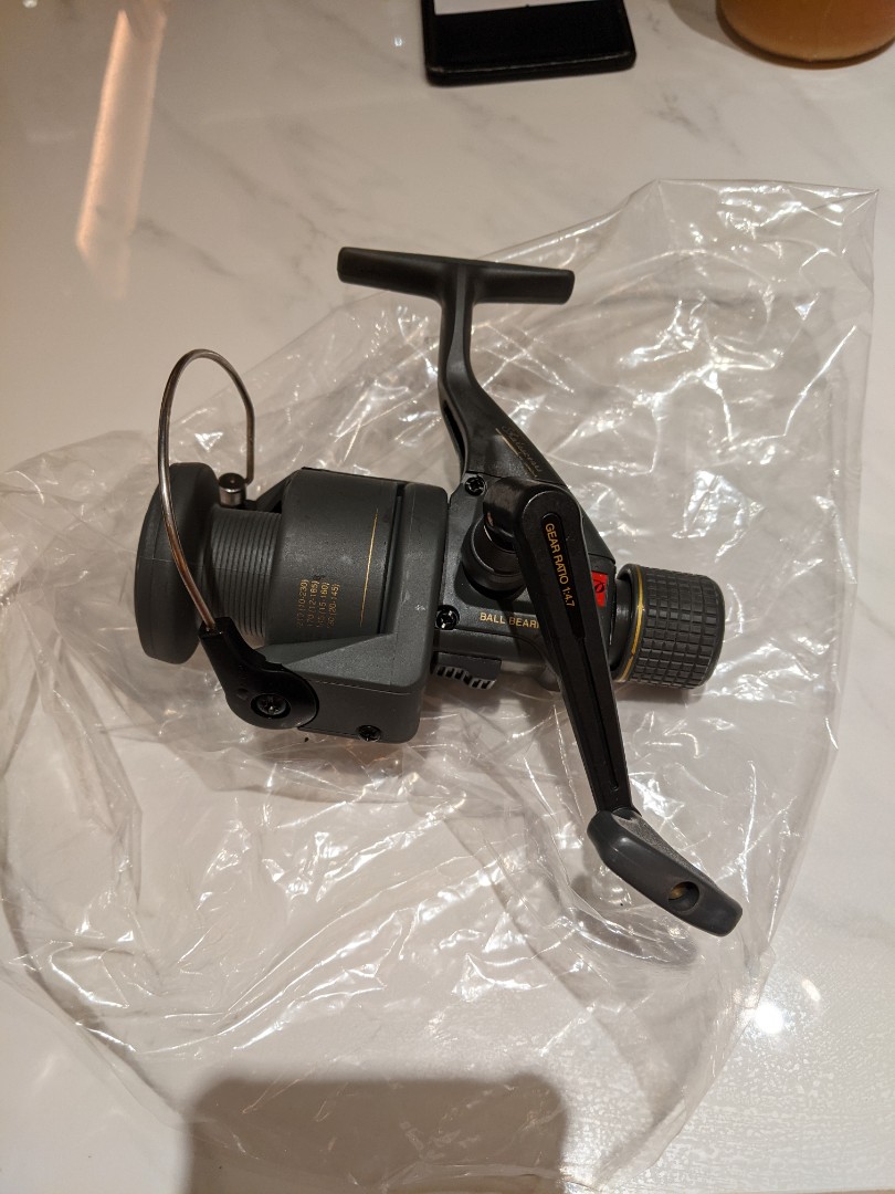 New in box SHAKESPEARE PRESIDENT 2505-050 REAR DRAG COARSE / MATCH REEL  RIGHT/LEFT HANDED, fishing equipment, ball bearing 4.7:1 gear ratio. $10  discount for pickup at Lai King Estate., 運動產品, 釣魚- Carousell