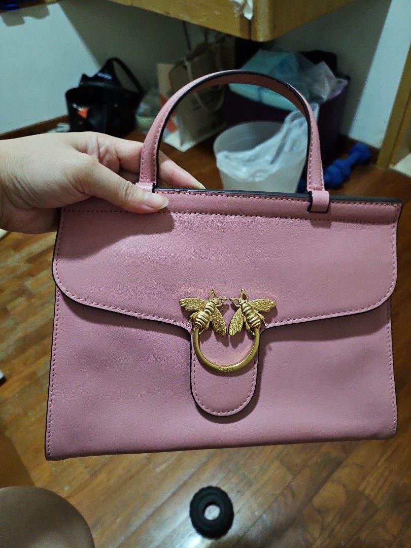 nice sweet pink handle bag