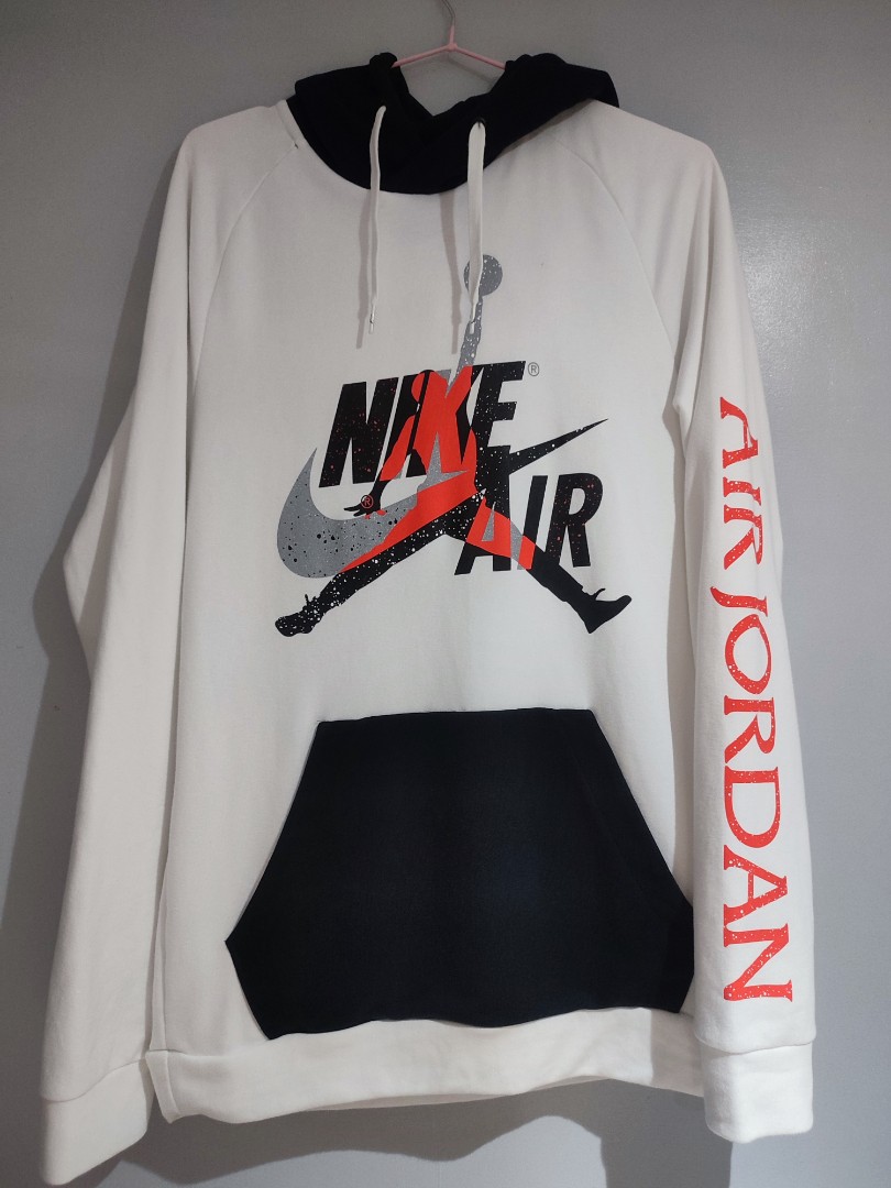 Nike air jordan hoodie, Men's Fashion, Tops & Sets, Hoodies on Carousell