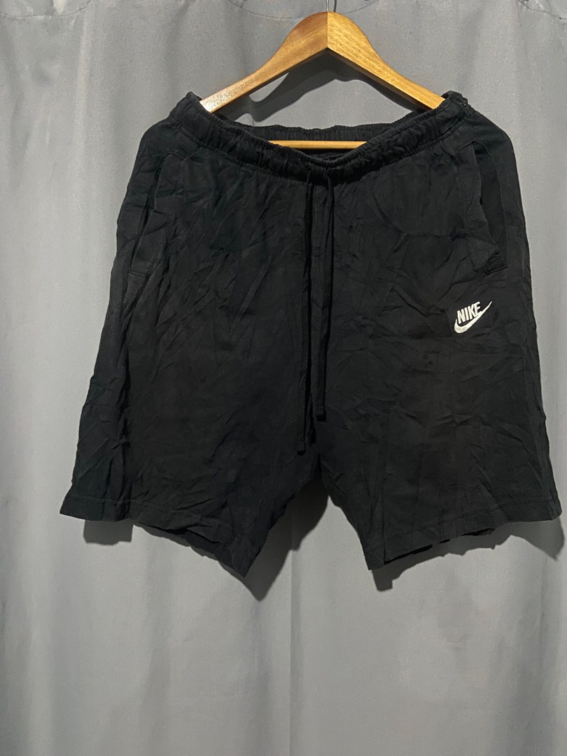 active shorts nike