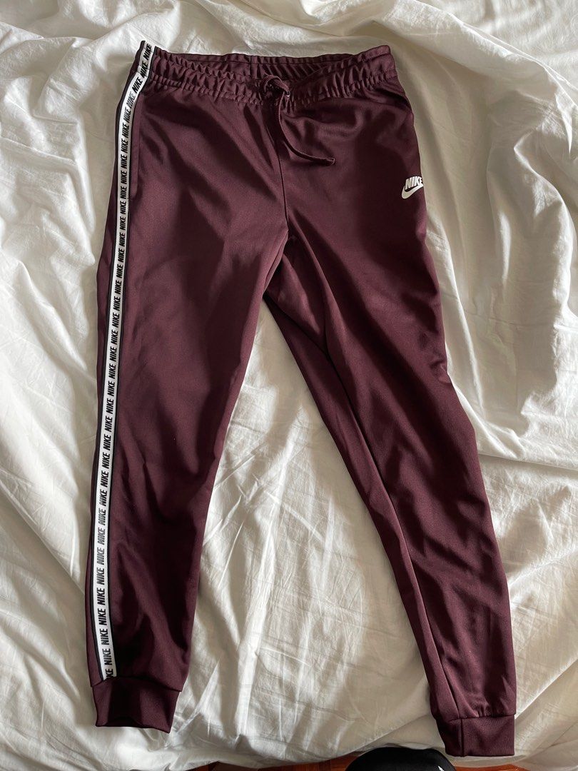 Nike taped sweatpants online