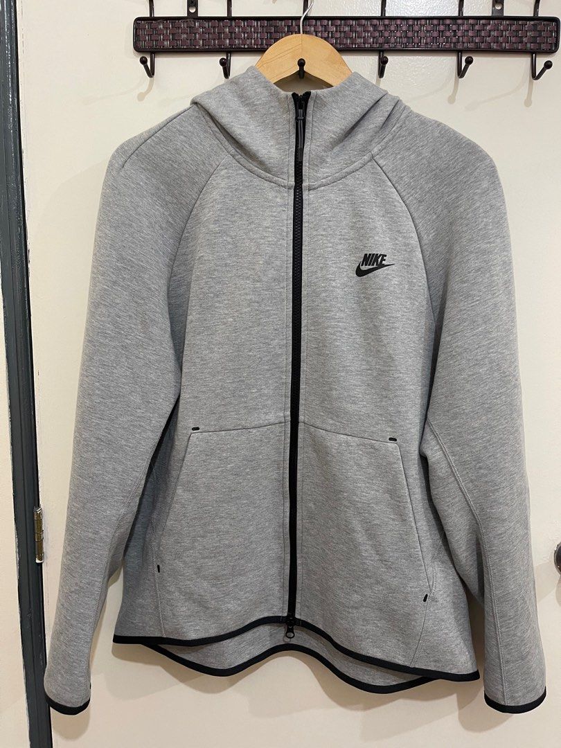 Light gray discount nike jacket