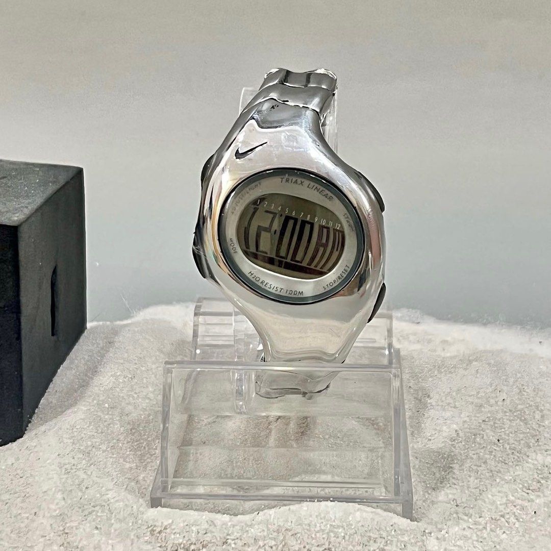 Nike deals triax watch