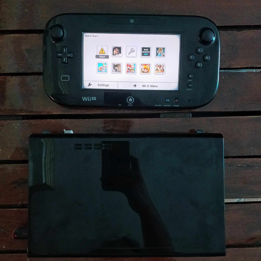 Nintendo Wii U (Black) Jailbreak with games installed, Video Gaming