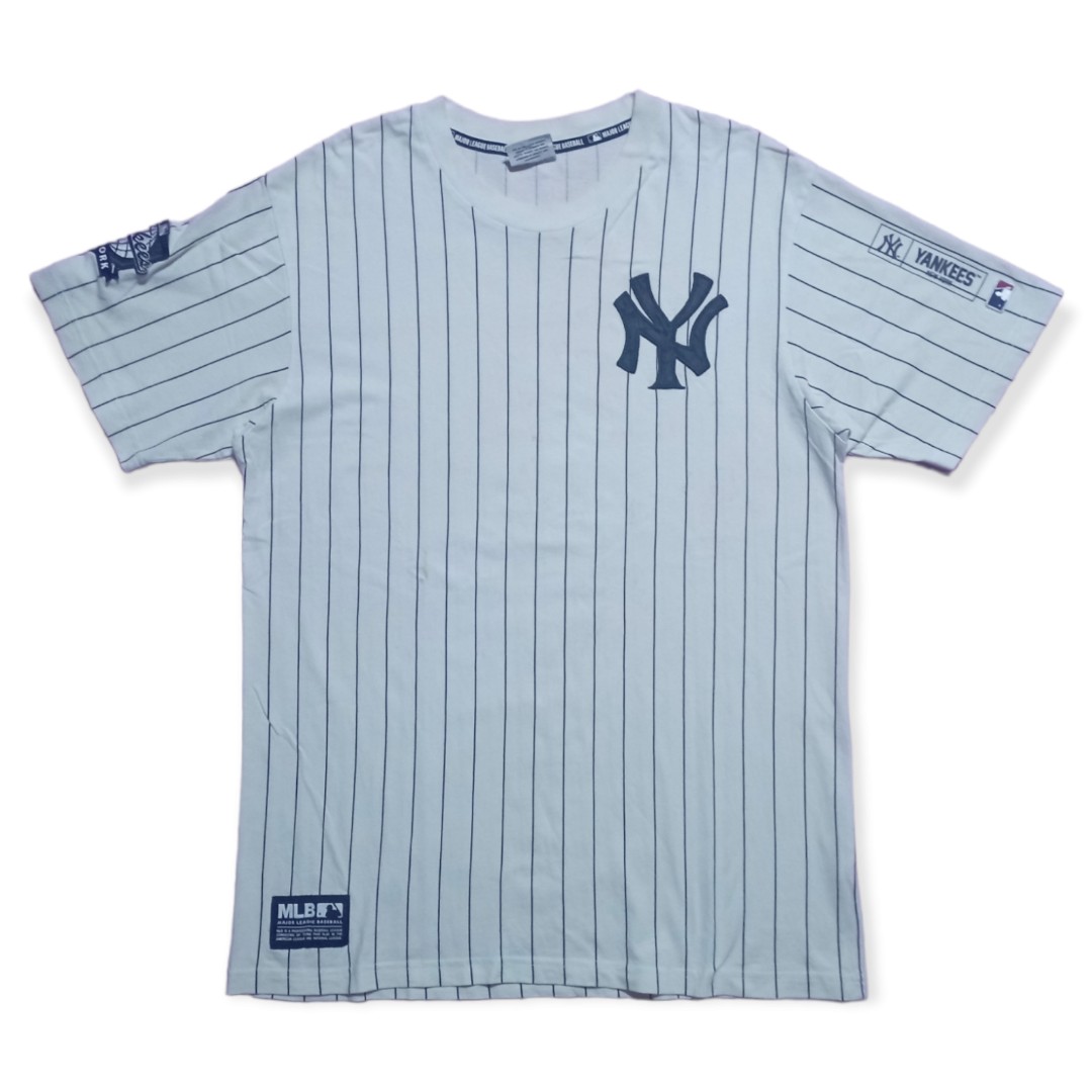 Gucci new York Yankees t shirt, Men's Fashion, Tops & Sets, Tshirts & Polo  Shirts on Carousell