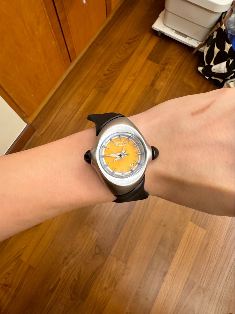 Oakley Crush Watch 1.0 Orange Men s Fashion Watches