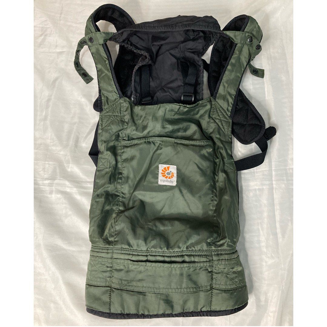 Ergobaby organic store baby carrier
