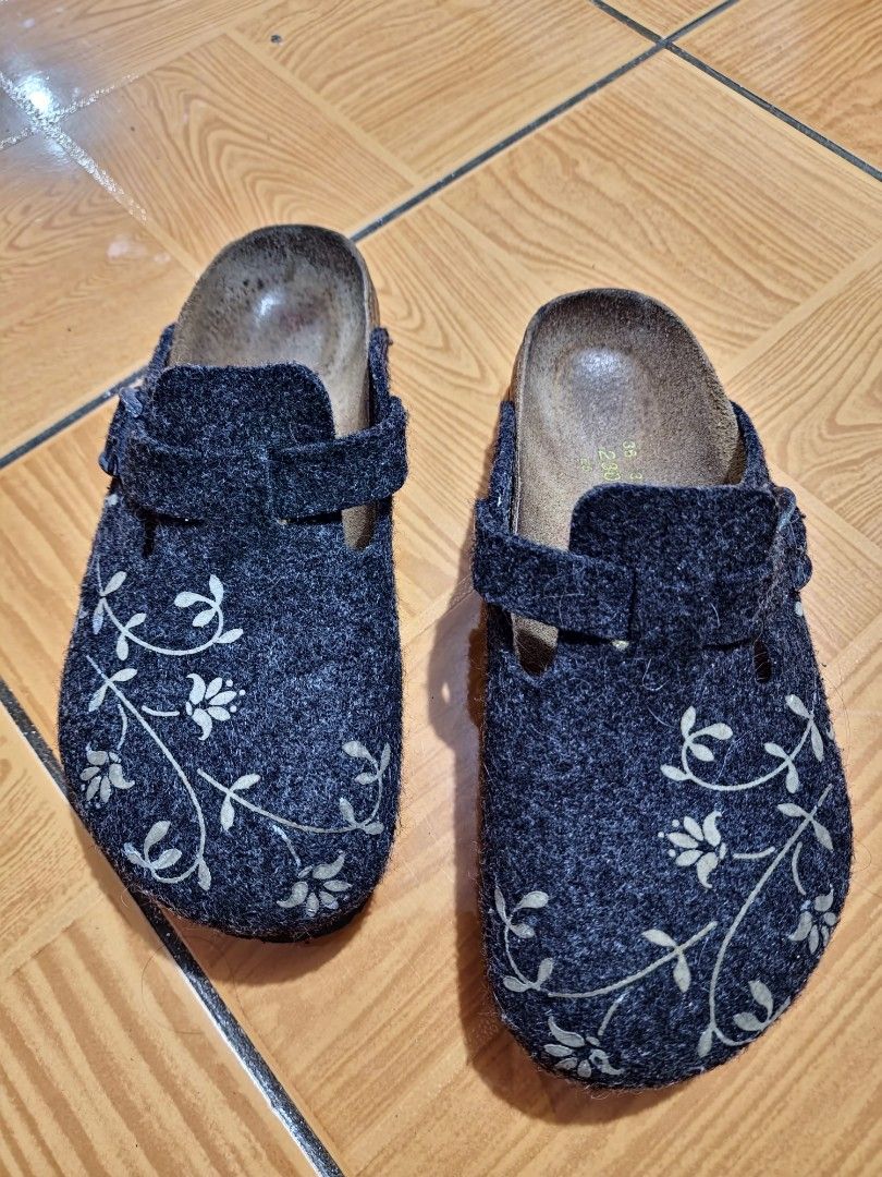 Birkenstock on sale floral clogs