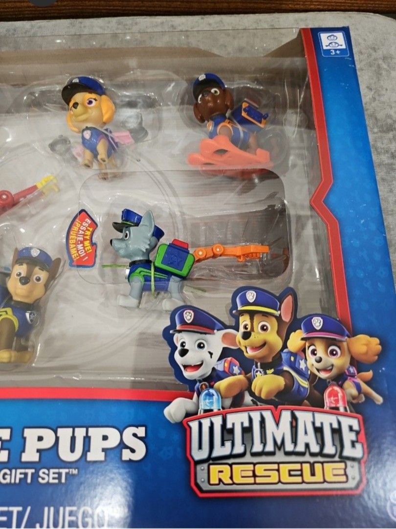 Paw patrol ultimate rescue outlet action pack pups