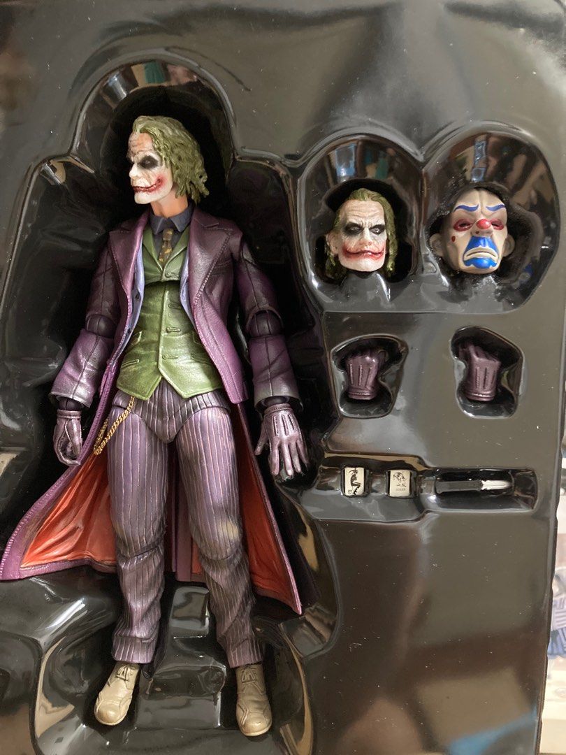 Batman from The Dark Knight THE DARK KNIGHT PLAY ARTS改 ジョーカー