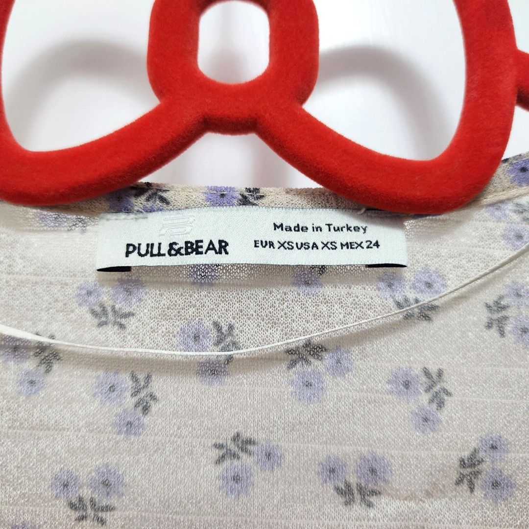 Pull&Bear女裝時尚碎花雪紡長袖衫Paul&Bear Women Fashion Floral Chiffon Long-Sleeved  Shirt, 女裝, 上衣, 長袖衫- Carousell