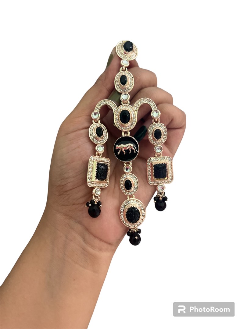 Sabyasachi store earrings price